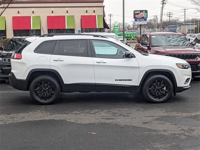 used 2023 Jeep Cherokee car, priced at $24,994