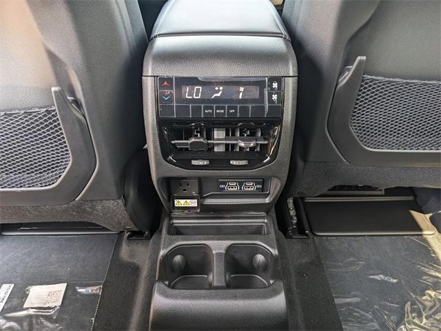 new 2025 Jeep Grand Cherokee L car, priced at $45,622