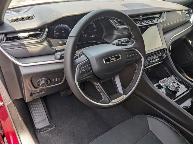 new 2025 Jeep Grand Cherokee car, priced at $43,710