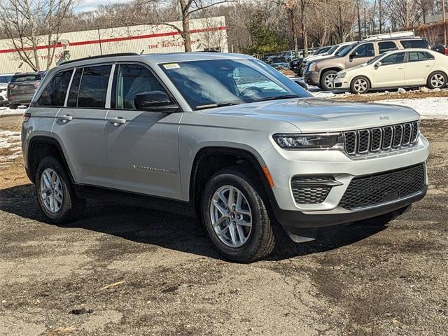 new 2025 Jeep Grand Cherokee car, priced at $41,470