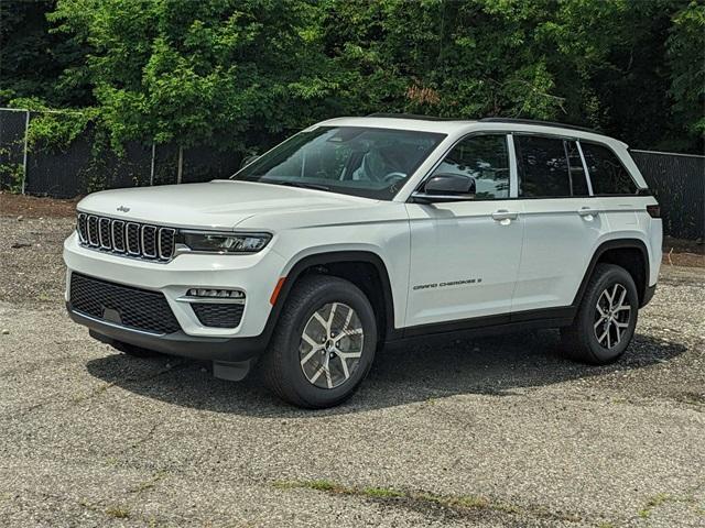 new 2024 Jeep Grand Cherokee car, priced at $48,715