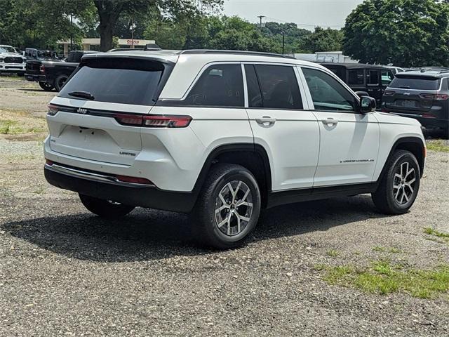 new 2024 Jeep Grand Cherokee car, priced at $48,715