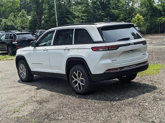 new 2024 Jeep Grand Cherokee car, priced at $48,715