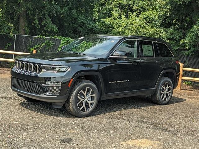 new 2024 Jeep Grand Cherokee car, priced at $46,795