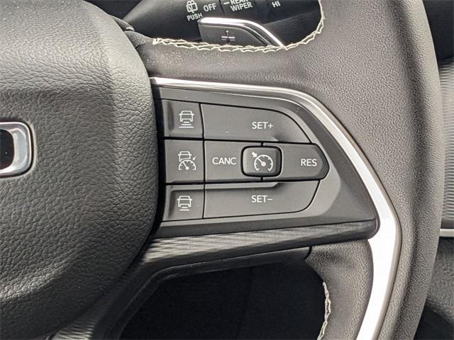 new 2025 Jeep Grand Cherokee car, priced at $46,730