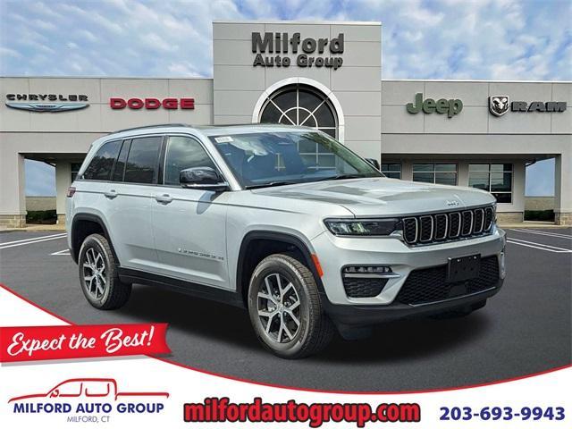 new 2025 Jeep Grand Cherokee car, priced at $43,896