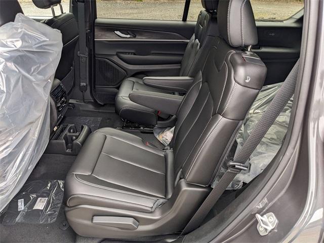 new 2025 Jeep Grand Cherokee L car, priced at $48,287
