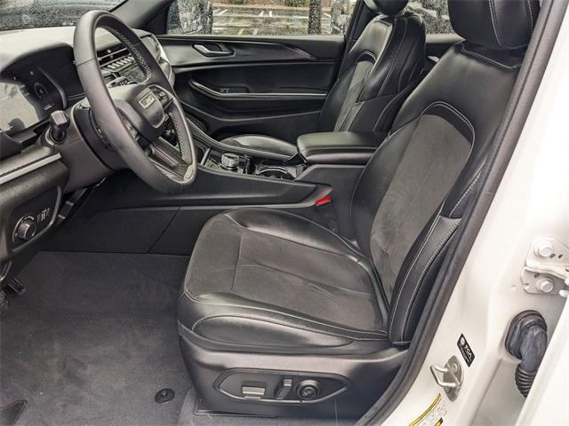 used 2023 Jeep Grand Cherokee car, priced at $34,048