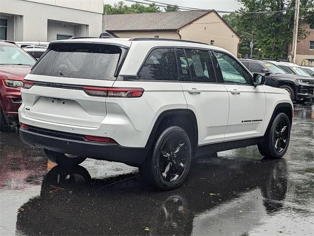 used 2023 Jeep Grand Cherokee car, priced at $34,048