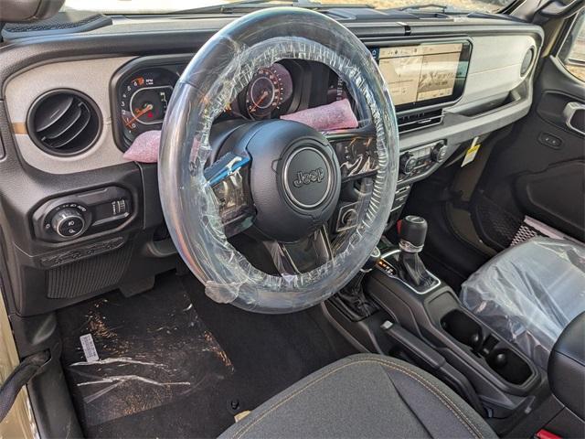 new 2025 Jeep Gladiator car, priced at $46,975