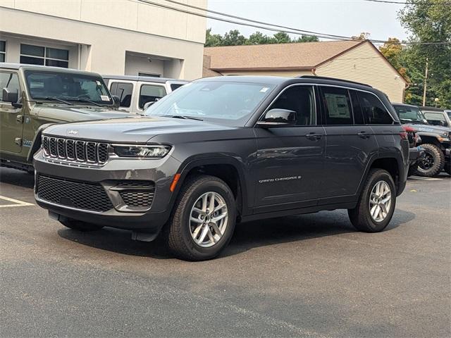 new 2024 Jeep Grand Cherokee car, priced at $40,970