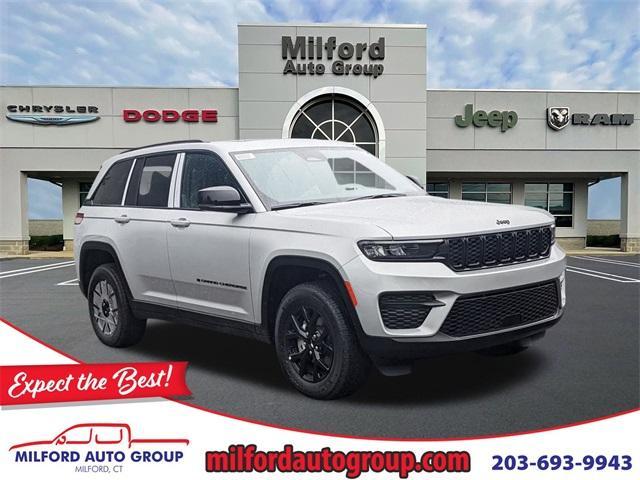 new 2025 Jeep Grand Cherokee car, priced at $42,710