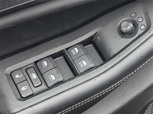 new 2025 Jeep Grand Cherokee car, priced at $42,710