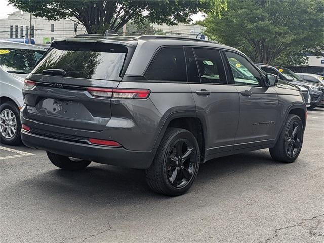 used 2023 Jeep Grand Cherokee car, priced at $33,504