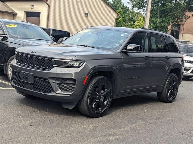 used 2023 Jeep Grand Cherokee car, priced at $33,504