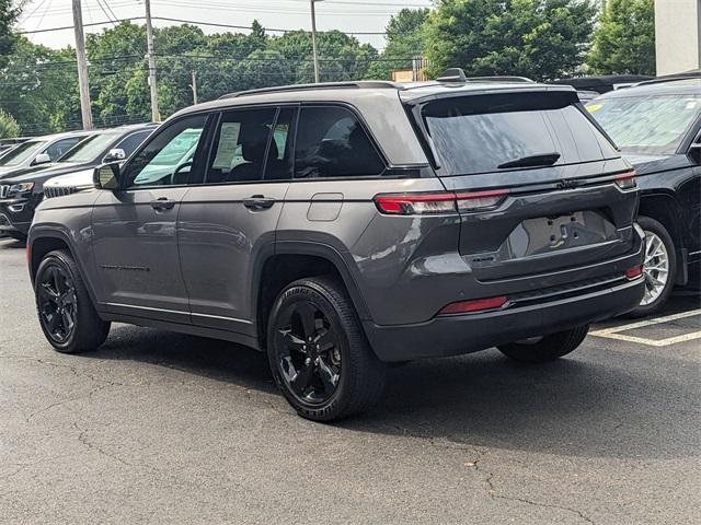 used 2023 Jeep Grand Cherokee car, priced at $33,504
