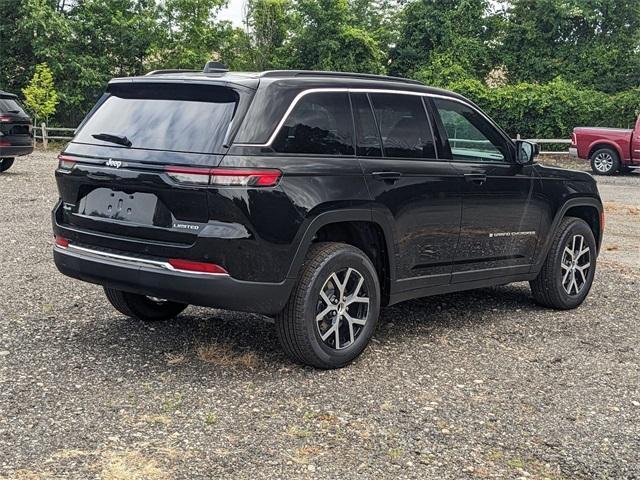 new 2025 Jeep Grand Cherokee car, priced at $46,396