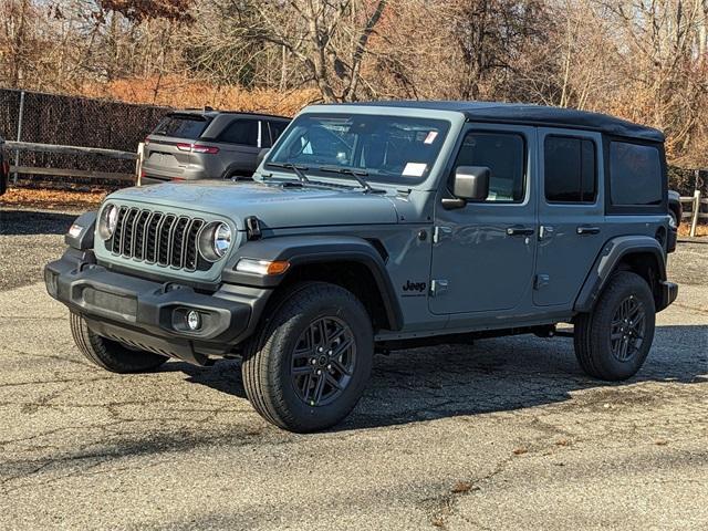 new 2025 Jeep Wrangler car, priced at $46,545