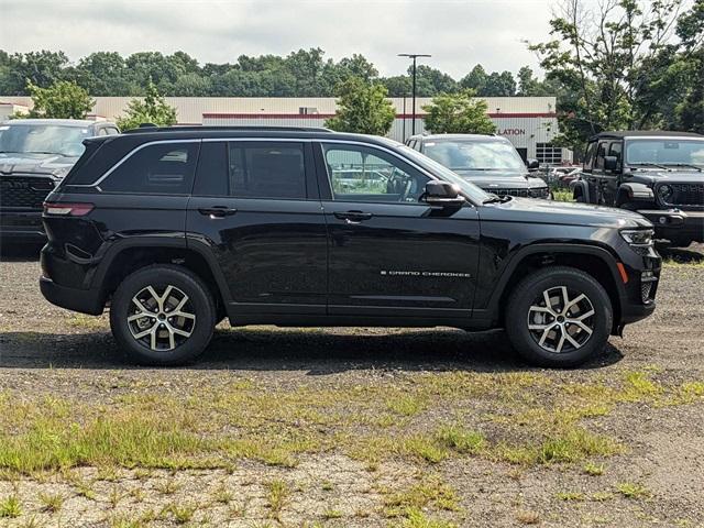 new 2024 Jeep Grand Cherokee car, priced at $49,310