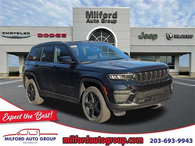 new 2025 Jeep Grand Cherokee car, priced at $48,175