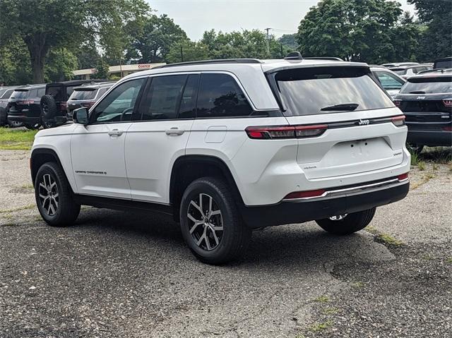 new 2024 Jeep Grand Cherokee car, priced at $46,200