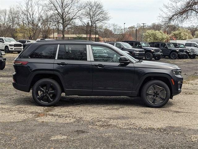 new 2024 Jeep Grand Cherokee car, priced at $49,200