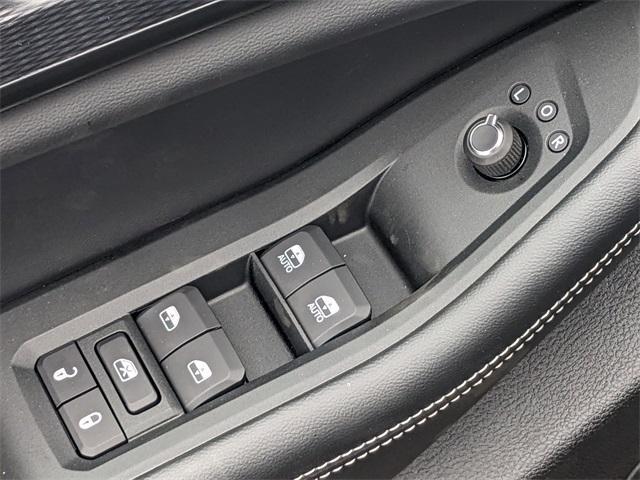 new 2025 Jeep Grand Cherokee car, priced at $44,355