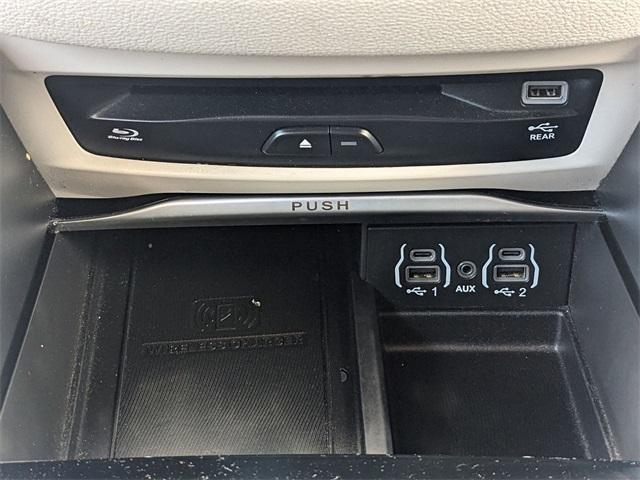 used 2021 Chrysler Pacifica car, priced at $35,614