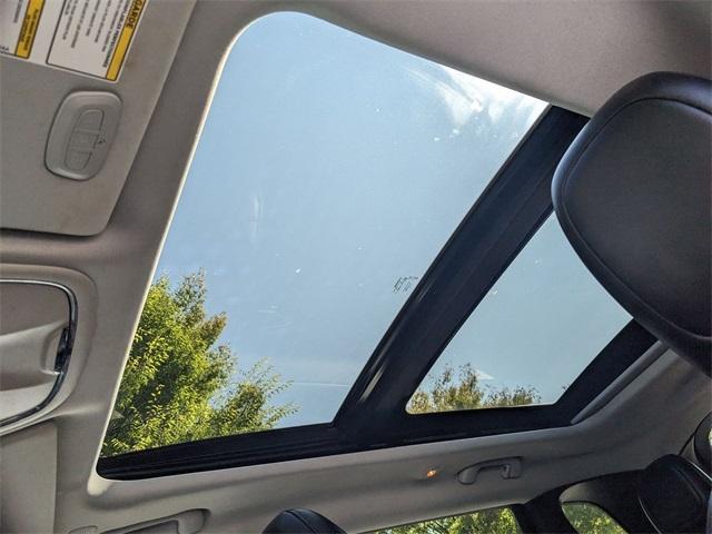 used 2021 Jeep Cherokee car, priced at $25,619