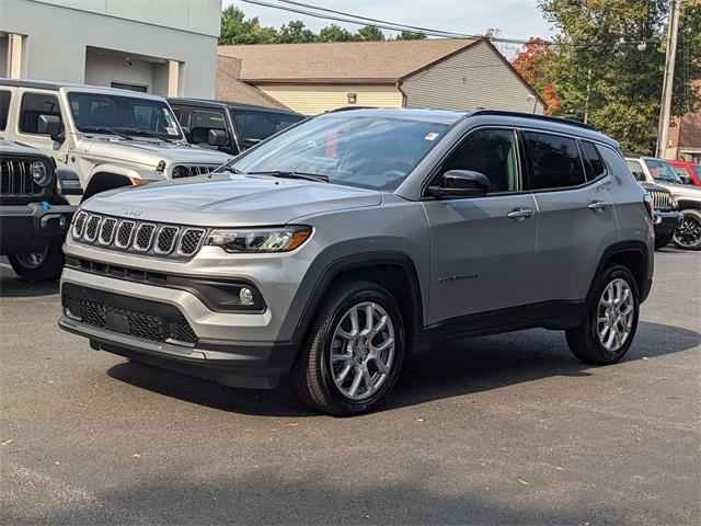 new 2024 Jeep Compass car, priced at $31,085