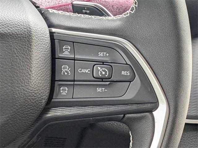 new 2025 Jeep Grand Cherokee car, priced at $44,170