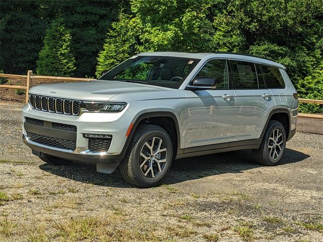 new 2024 Jeep Grand Cherokee L car, priced at $51,410