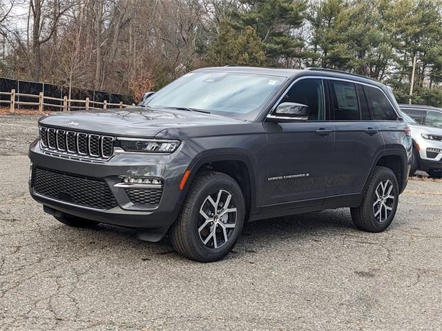 new 2025 Jeep Grand Cherokee car, priced at $47,310