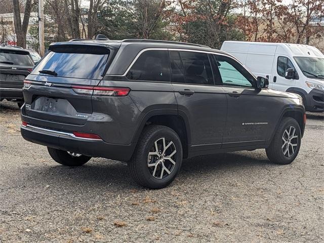 new 2025 Jeep Grand Cherokee car, priced at $47,310