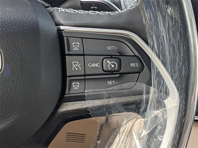 new 2025 Jeep Grand Cherokee car, priced at $46,396