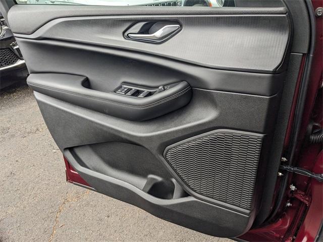 new 2025 Jeep Grand Cherokee car, priced at $42,710