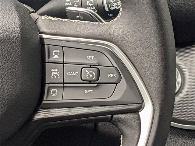 new 2025 Jeep Grand Cherokee car, priced at $42,710