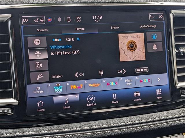 used 2023 Chrysler Pacifica car, priced at $34,299