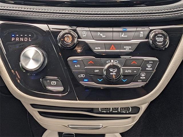 used 2023 Chrysler Pacifica car, priced at $34,299