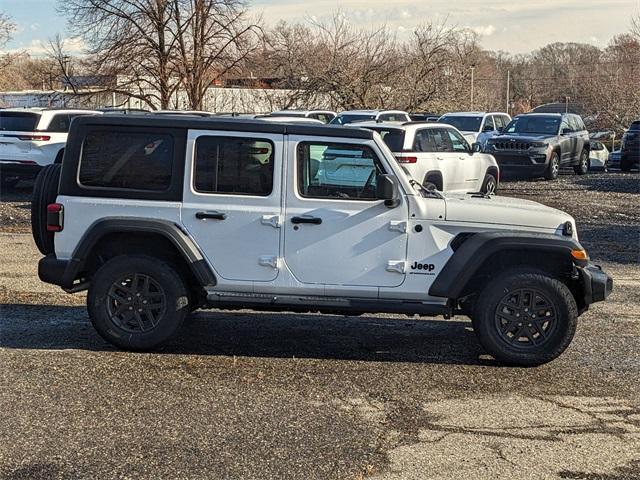 new 2025 Jeep Wrangler car, priced at $48,470