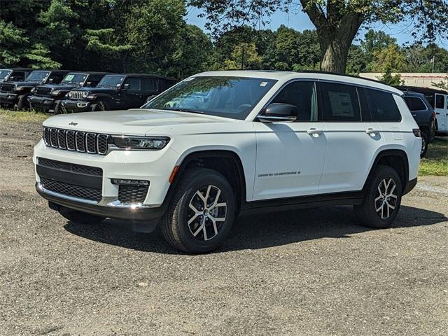 new 2024 Jeep Grand Cherokee L car, priced at $49,815