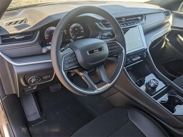 new 2025 Jeep Grand Cherokee L car, priced at $45,044