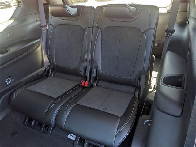 new 2025 Jeep Grand Cherokee L car, priced at $45,044