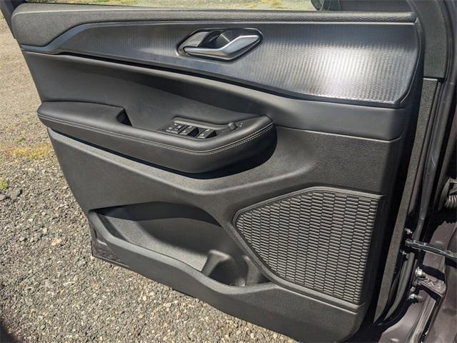 new 2025 Jeep Grand Cherokee L car, priced at $45,044