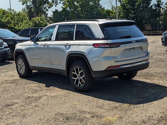 new 2024 Jeep Grand Cherokee car, priced at $46,795