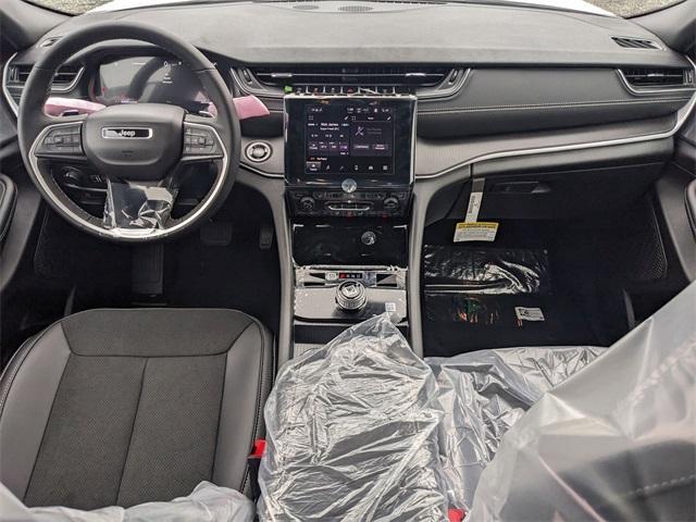 new 2025 Jeep Grand Cherokee car, priced at $42,115