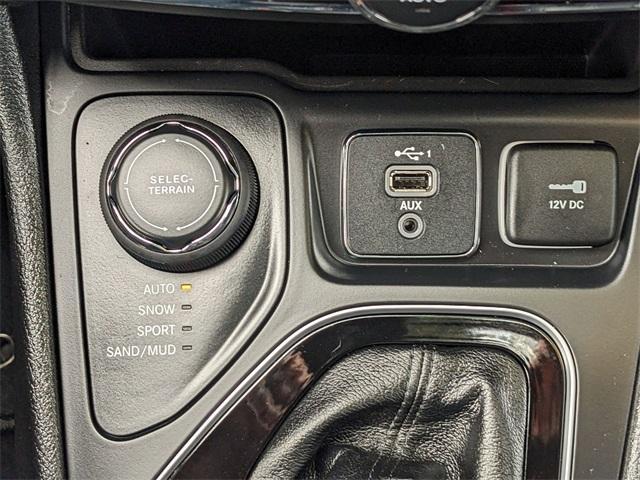 used 2021 Jeep Cherokee car, priced at $23,653