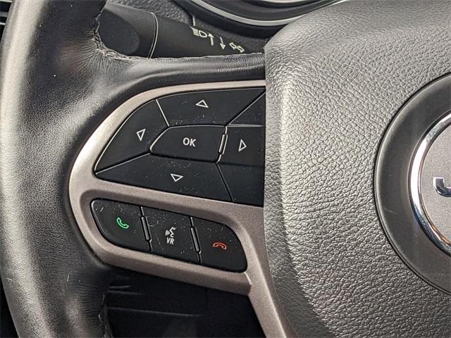 used 2021 Jeep Cherokee car, priced at $23,653