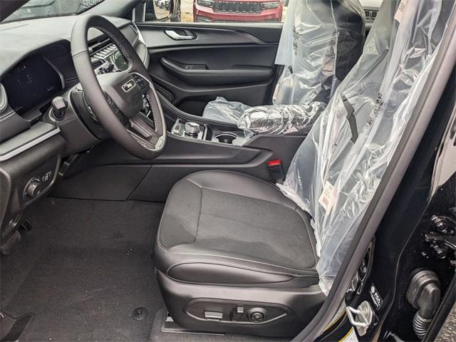 new 2025 Jeep Grand Cherokee car, priced at $42,710