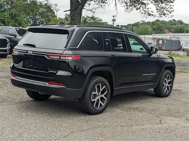 new 2025 Jeep Grand Cherokee car, priced at $46,396
